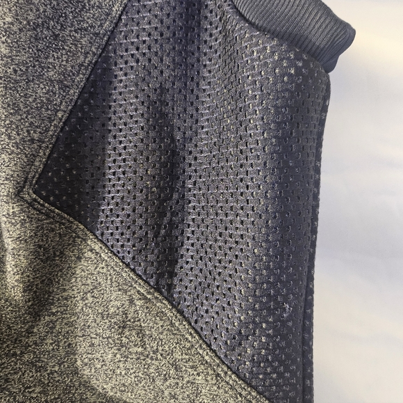 Lorna Jane Womens Size Sm Vest Navy,‎ Uniquely, Active - Picture 2 of 9